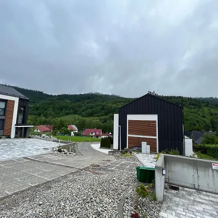 Domanis Z Widokiem Na Gory *