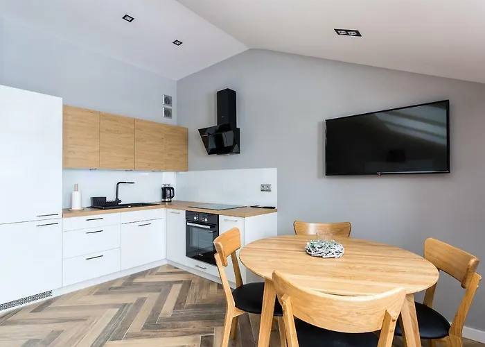 Domanis Z Widokiem Na Gory שצ'צ'ירק