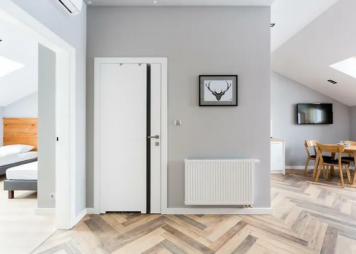 Domanis Z Widokiem Na Gory שצ'צ'ירק